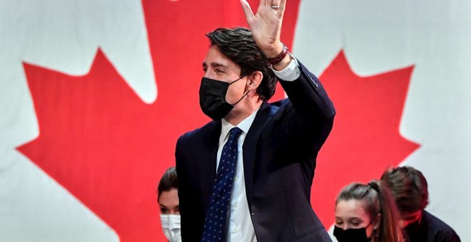 Trudeau gana las elecciones en Canadá pero pierde la mayoría