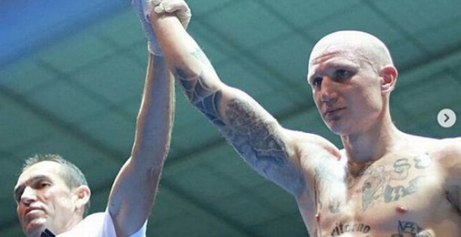 La doble justicia decidirá la sanción a un boxeador italiano por llevar tatuajes nazis