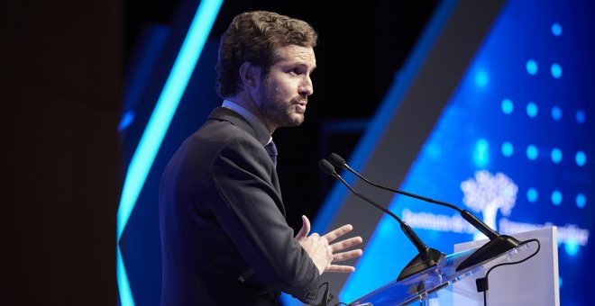 Casado disimula acercarse al centro y aleja la posibilidad de un pacto de gobierno con Vox en Castilla y León