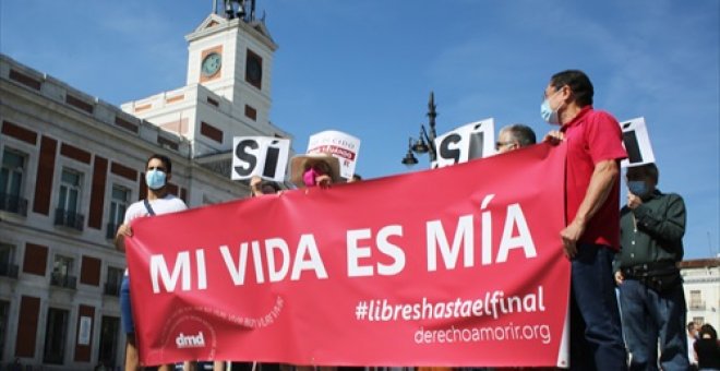 Madrid y Andalucía lastran el acceso a la eutanasia al introducir como requisito la actualización del testamento