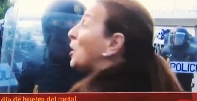 "Si es necesario que arda Troya": el poderoso alegato de una manifestante en favor de la lucha obrera en Cádiz