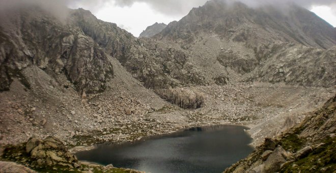 Operación Saburó: el Gobierno libera un lago en el corazón del Pirineo que las eléctricas han explotado más de un siglo