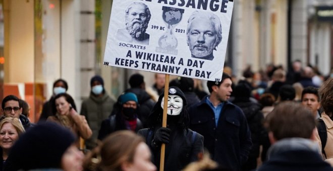 Julian Assange sufrió un derrame cerebral en octubre en la prisión británica de Belmarsch