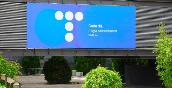 Telefónica vuelve a elevar la cifra de salidas voluntarias en su oferta final a los sindicatos