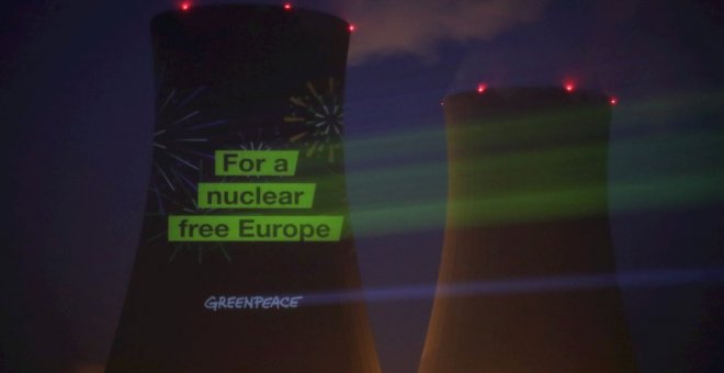Bruselas propone considerar la inversión en energía nuclear y gas como sostenible