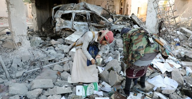 Decenas de muertos en Yemen en un bombardeo saudí como respuesta al ataque con drones de los hutíes a Abu Dabi