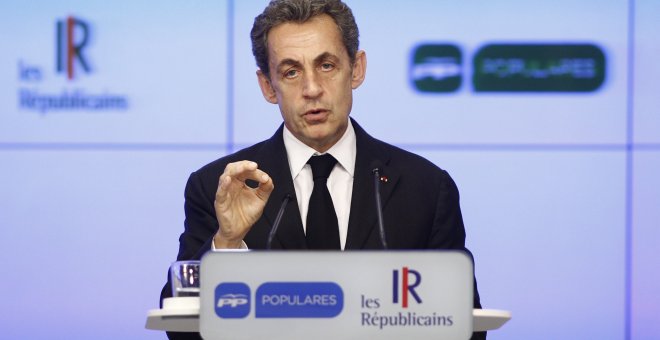 Condenados cuatro colaboradores de Sarkozy por actividades irregulares