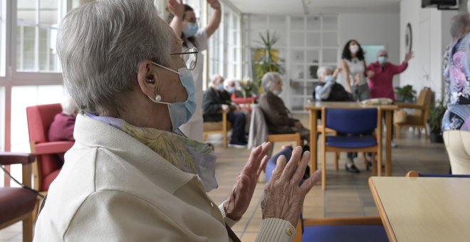 La oposición gallega acusa a la Xunta de presionar a los inspectores de residencias que denunciaron chivatazos