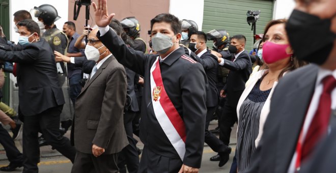 Perú agrava su crisis con un juicio político al presidente Pedro Castillo