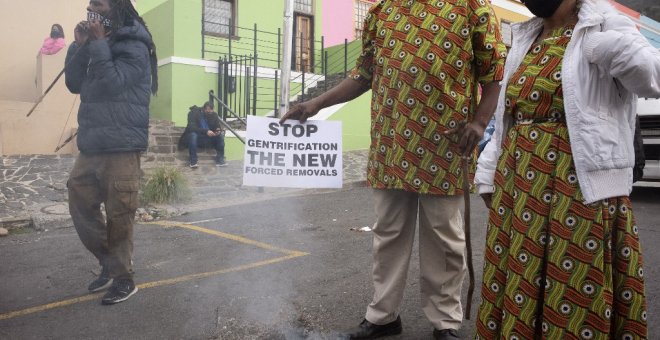 Paralizan en Sudáfrica un proyecto de sede de Amazon en tierra indígena