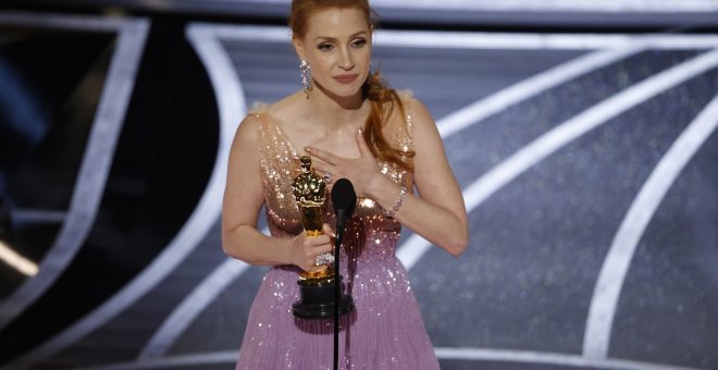 Jessica Chastain gana el Oscar a Mejor Actriz 2022 por 'Los Ojos de Tammy Faye'