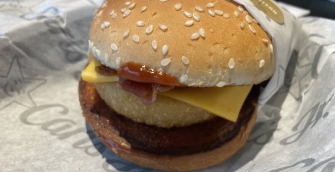 La cadena de hamburgueserías Carl's Jr. abre sus puertas en Cantabria