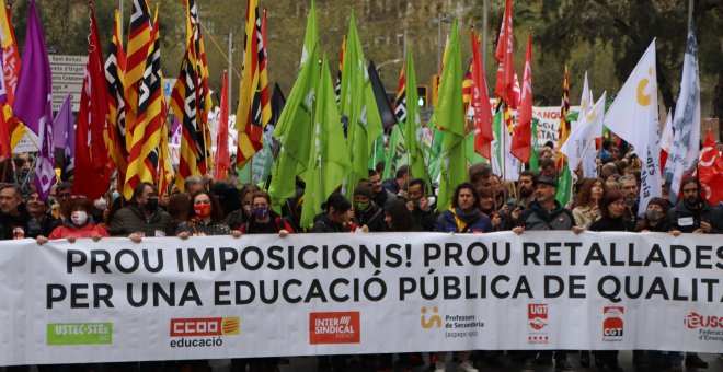 Els docents tanquen cinc dies de vaga sense cap acord amb Educació