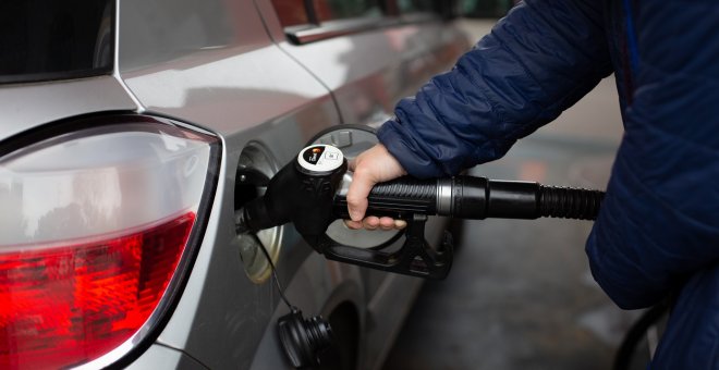 ¿Cómo se aplica el descuento en el carburante a partir de este viernes?