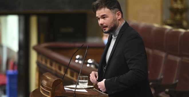 "A mí dime que mi Betis ganará la copa": Rufián recuerda que acertó el futuro de Casado y los tuiteros le piden de todo