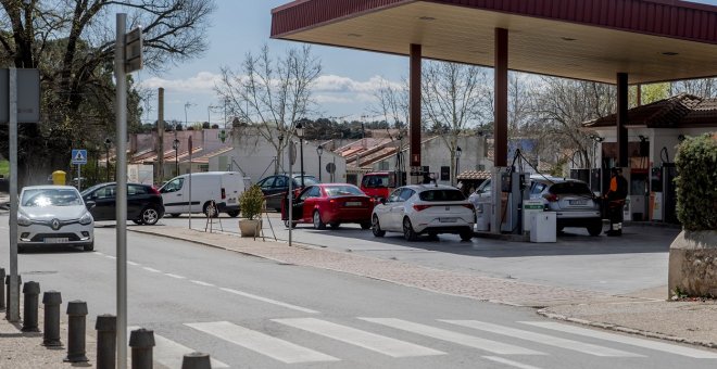 La inflació es modera després de mesos de xifres disparades però l'atur repunta