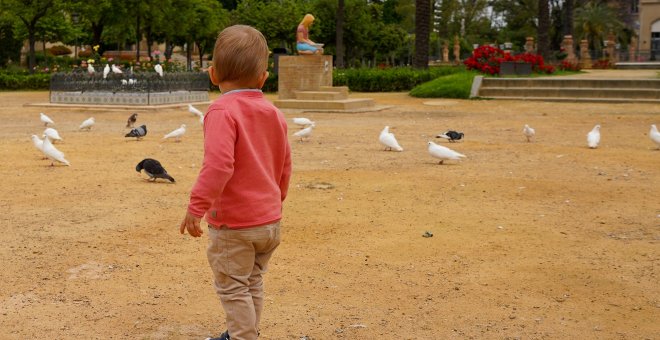 España, segundo país de la UE en el que menos hijos se tienen y más tarde llegan