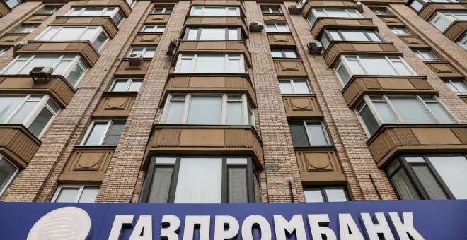 EEUU sanciona a 27 directivos de Gazprombank, el banco usado por la UE para comprar gas ruso