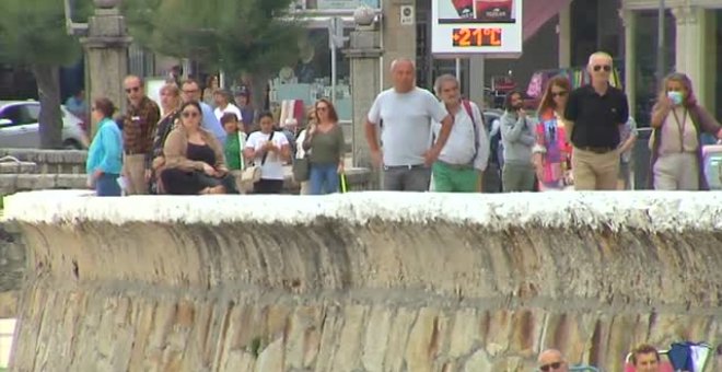 El emérito, reclamo turístico en la localidad gallega de Sanxenxo
