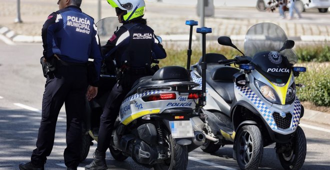 Más Madrid denuncia que la Policía Municipal utiliza pistolas táser pese a la prohibición judicial