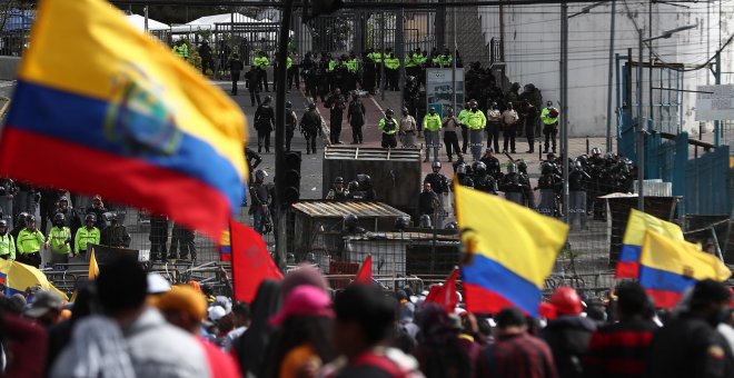 La Asamblea de Ecuador debate la destitución de Lasso mientras continúa la movilización indígena