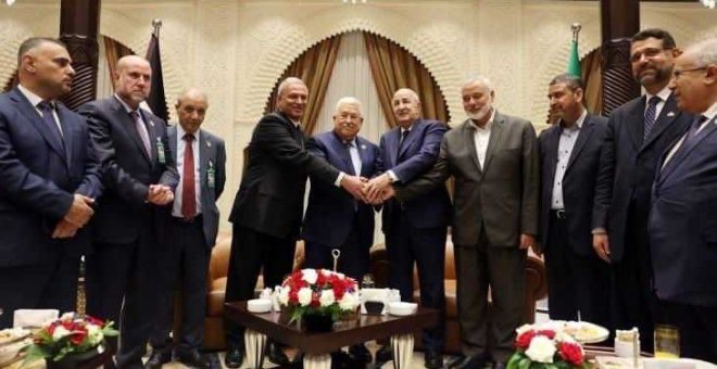 La foto de los líderes de Palestina y Hamás, muy simbólica, pero no mejorará la situación