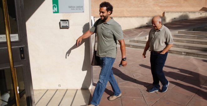 El médico 'Spiriman', condenado a pagar 16.000 euros por las costas de la demanda contra el secretario general de Facua