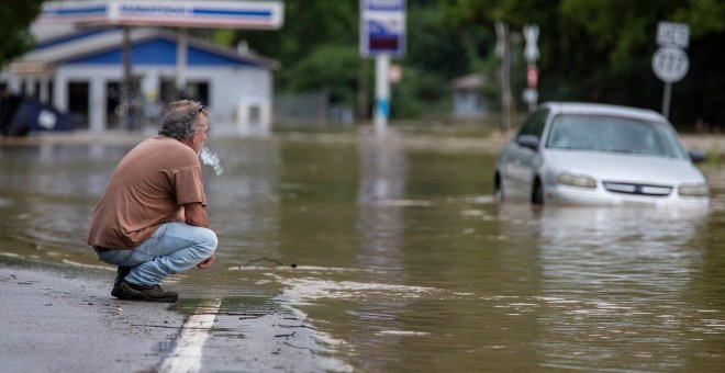 Las inundaciones en Kentucky dejan ya 16 muertos