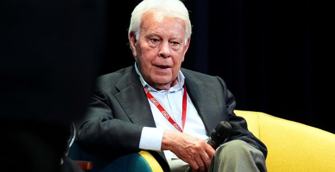 Felipe González confía en la inocencia de Griñán y asegura que volvería a elegirle como ministro de su Gobierno