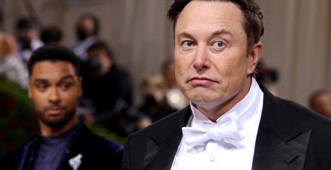 Musk vende acciones de Tesla por 6.900 millones en medio de su litigio por la frustrada compra de Twitter