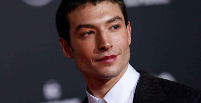 El actor Ezra Miller reconoce tener "complejos problemas de salud mental"