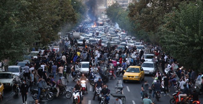 Las universidades de Teherán suspenden la presencialidad de sus clases mientras se desarrollan las protestas