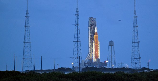 La NASA retrasa de nuevo el lanzamiento de Artemis I por tormenta tropical