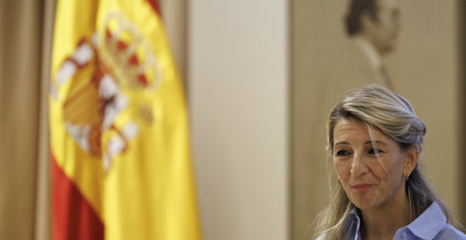 Yolanda Díaz anuncia que llevará a Glovo ante la Fiscalía por incumplir la 'ley rider'