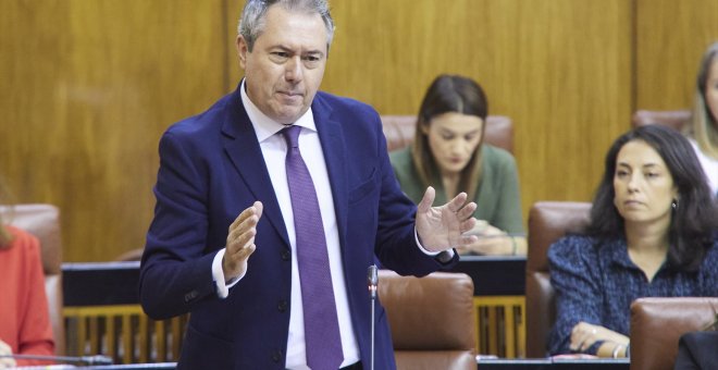 La izquierda andaluza echa en cara a Moreno su regalo a los ricos: "¿Busca inversores o evasores fiscales?"