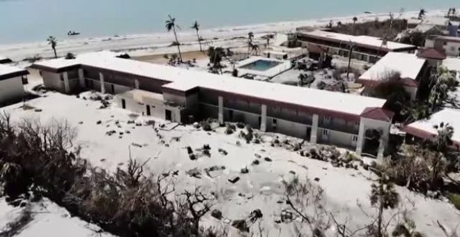 El huracán Ian deja un rastro de destrucción y cerca de 80 muertos