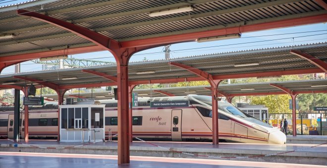 Renfe avisa a 75.000 usuarios de una posible retirada de sus abonos por uso irregular