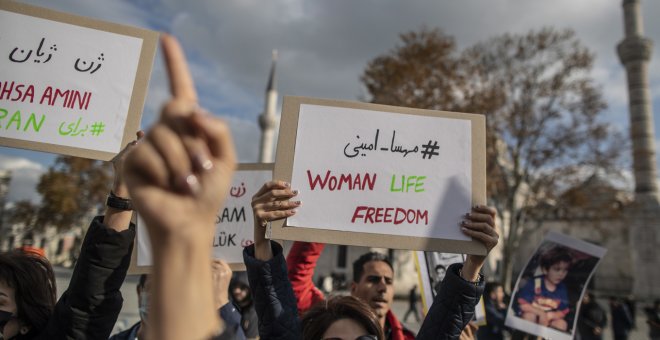 Un rapero iraní afronta una posible pena de muerte por apoyar las protestas contra el régimen