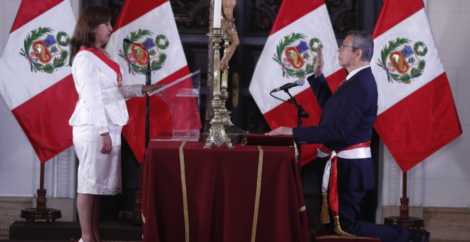 Boluarte nombra su gabinete con un ex fiscal como primer ministro de Perú