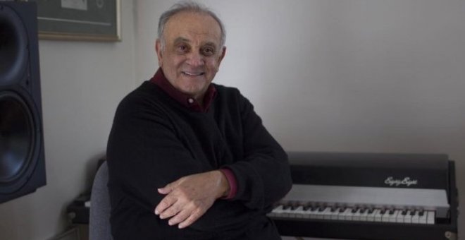 Muere Angelo Badalamenti, compositor de cabecera de David Lynch y autor de la hipnótica banda sonora de 'Twin Peaks'