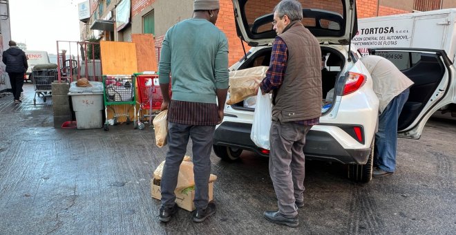 250 persones malviuen en assentaments a Badalona