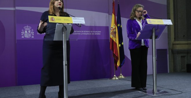 El Gobierno hace autocrítica por los fallos en el sistema y lanza un llamamiento a la sociedad para que denuncie la violencia machista