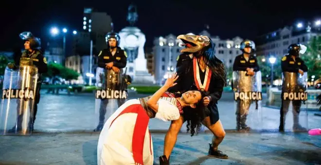 Escritores y artistas peruanos piden el cese de la "matanza" en las protestas y la dimisión de Boluarte
