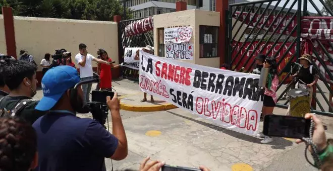Los manifestantes peruanos llegan a Lima y toman la Universidad de San Marcos