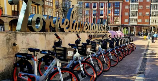 Las bicis eléctricas conquistan la ciudad, con más de 3.500 usuarios habituales