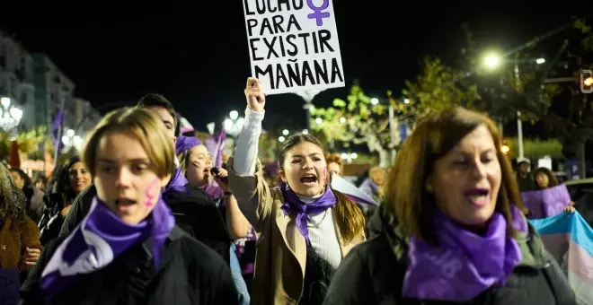 El Defensor del Pueblo alerta de la descoordinación entre los ministerios para ayudar a víctimas de violencia machista