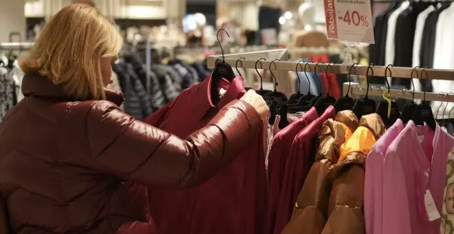 Consumo responsable de ropa: ¿sabemos cuánta se recicla y cómo contamina?