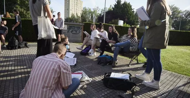 Clasismo en la Universidad: el elevado precio de las matrículas restringe el acceso a los títulos