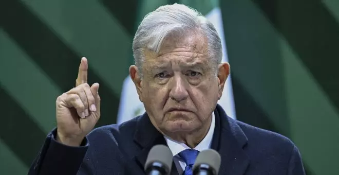 México aprueba una reforma electoral rechazada por la oposición, que la califica como "un atentado a la democracia"
