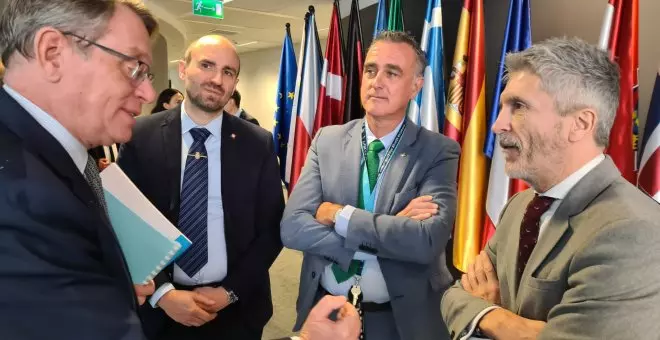 Marlaska pide a Frontex una estrategia para acabar con la inmigración irregular